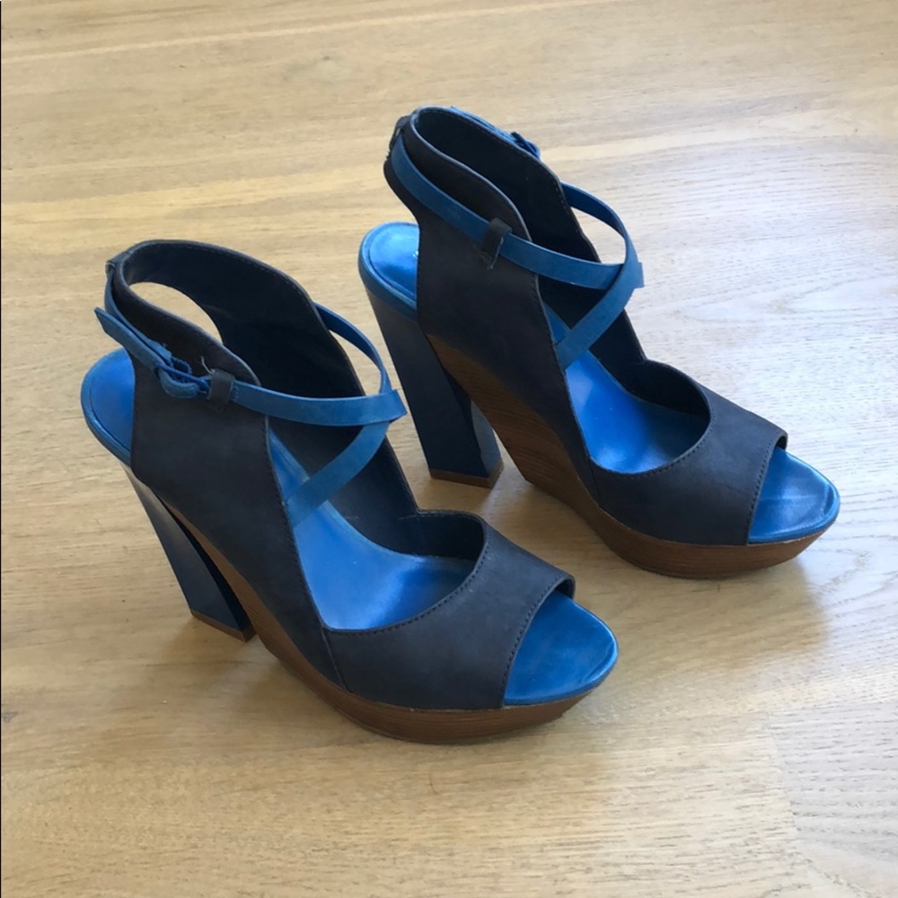 Cole Haan Gray and Blue Platform Heel Sandals